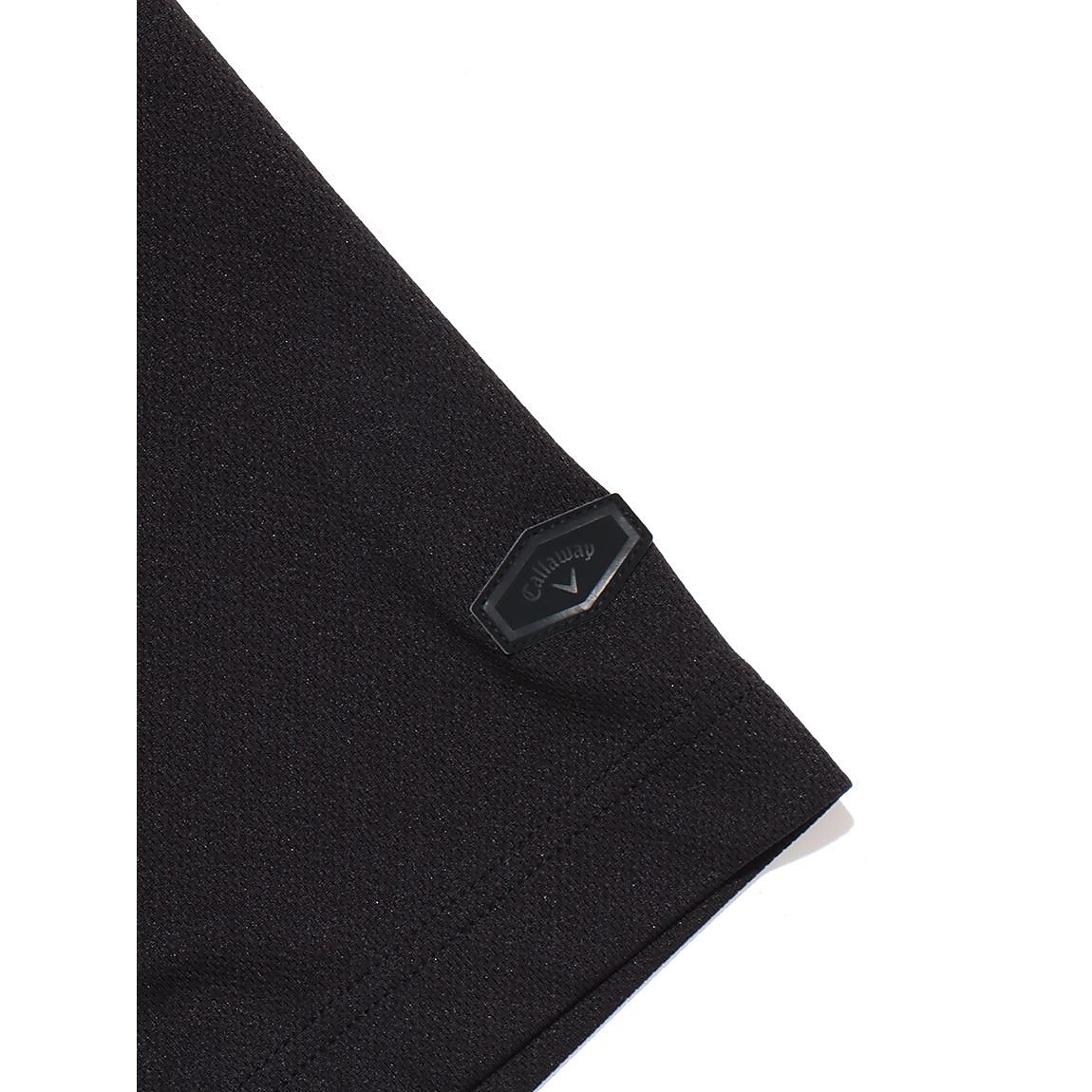 半袖モックネックシャツ