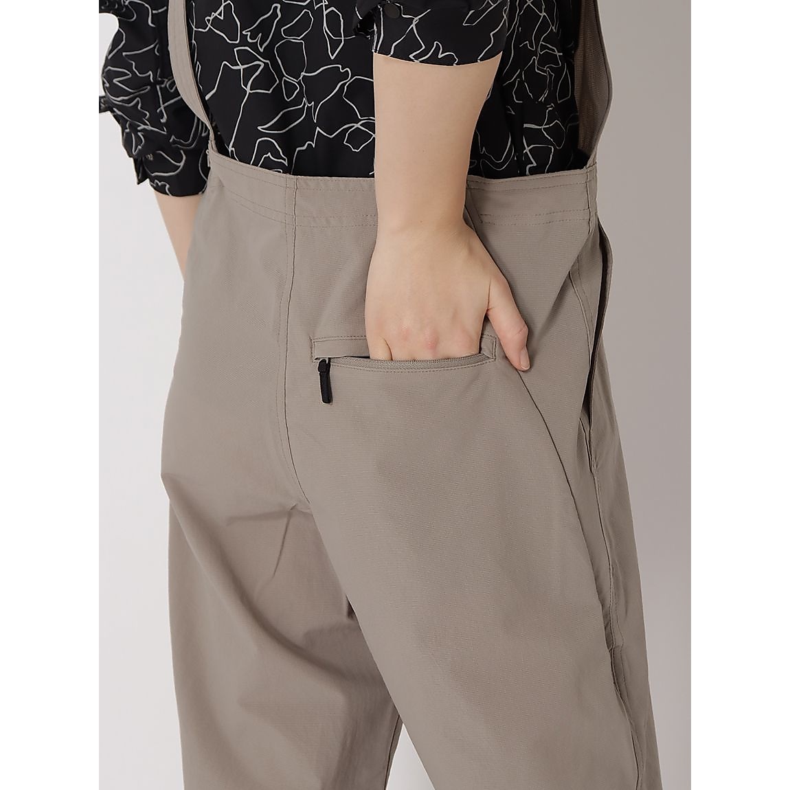 TNF Be Free Overall (TNFビーフリーオーバーオール)