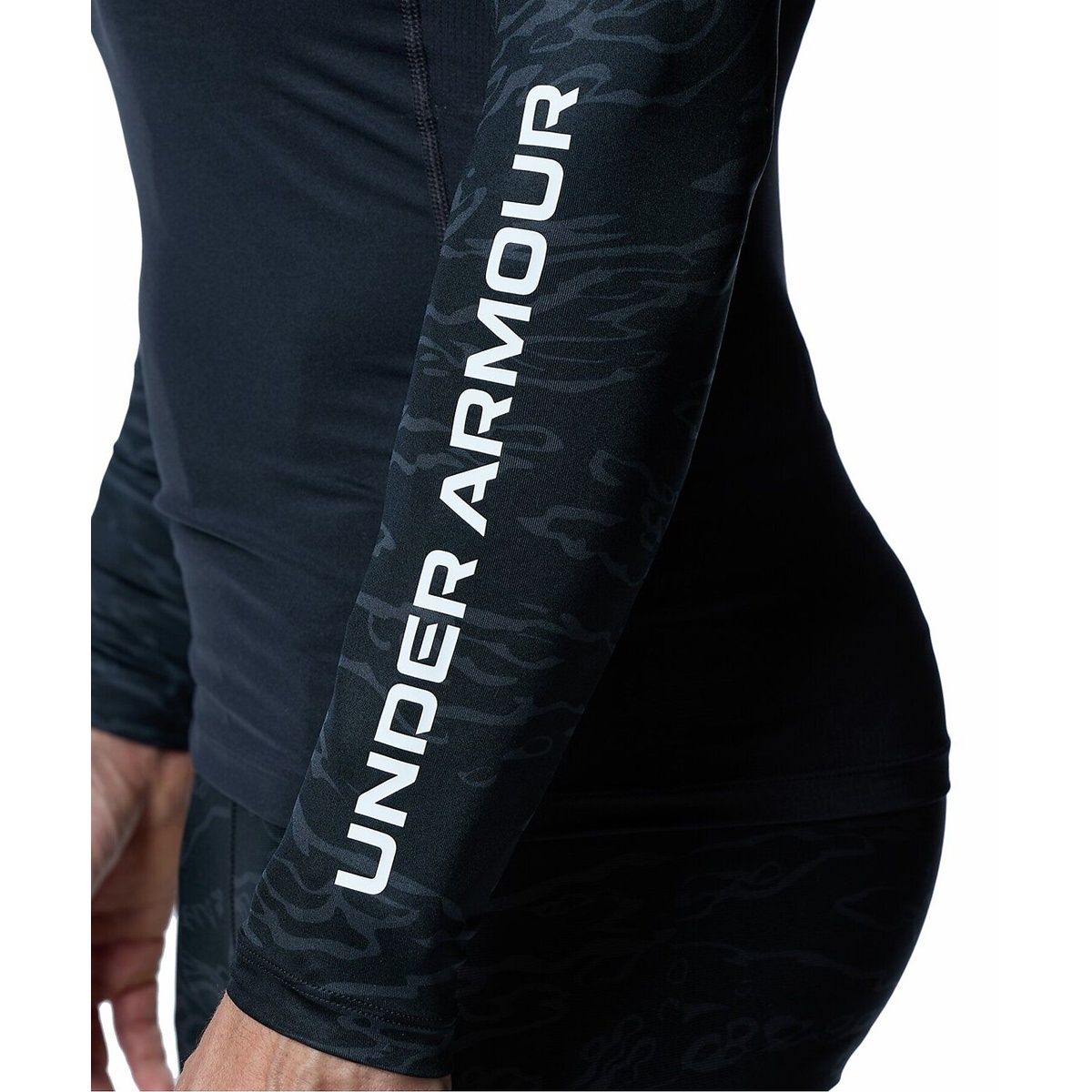 UA HG ARMOUR LS NOVELTY