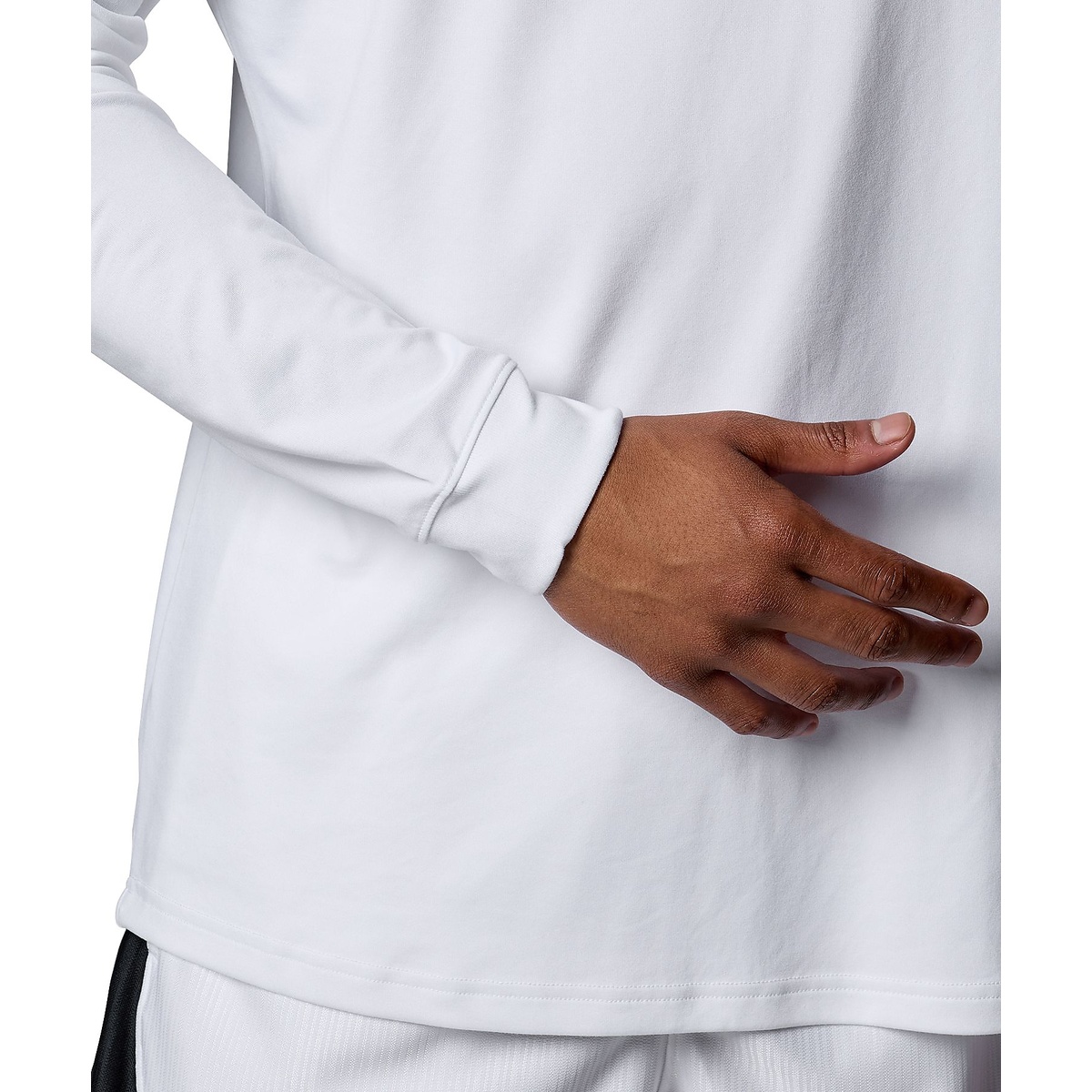 UA TECH GRAPHIC LS T-SHIRTS