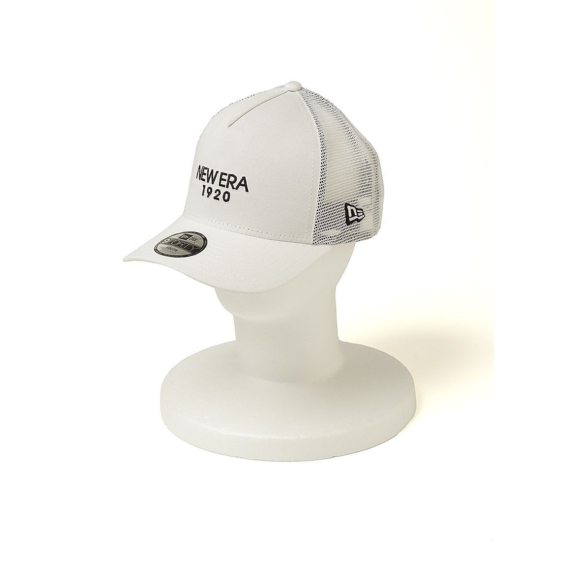 YOUTH 940AFTR NE 1920 WHI BLK 241