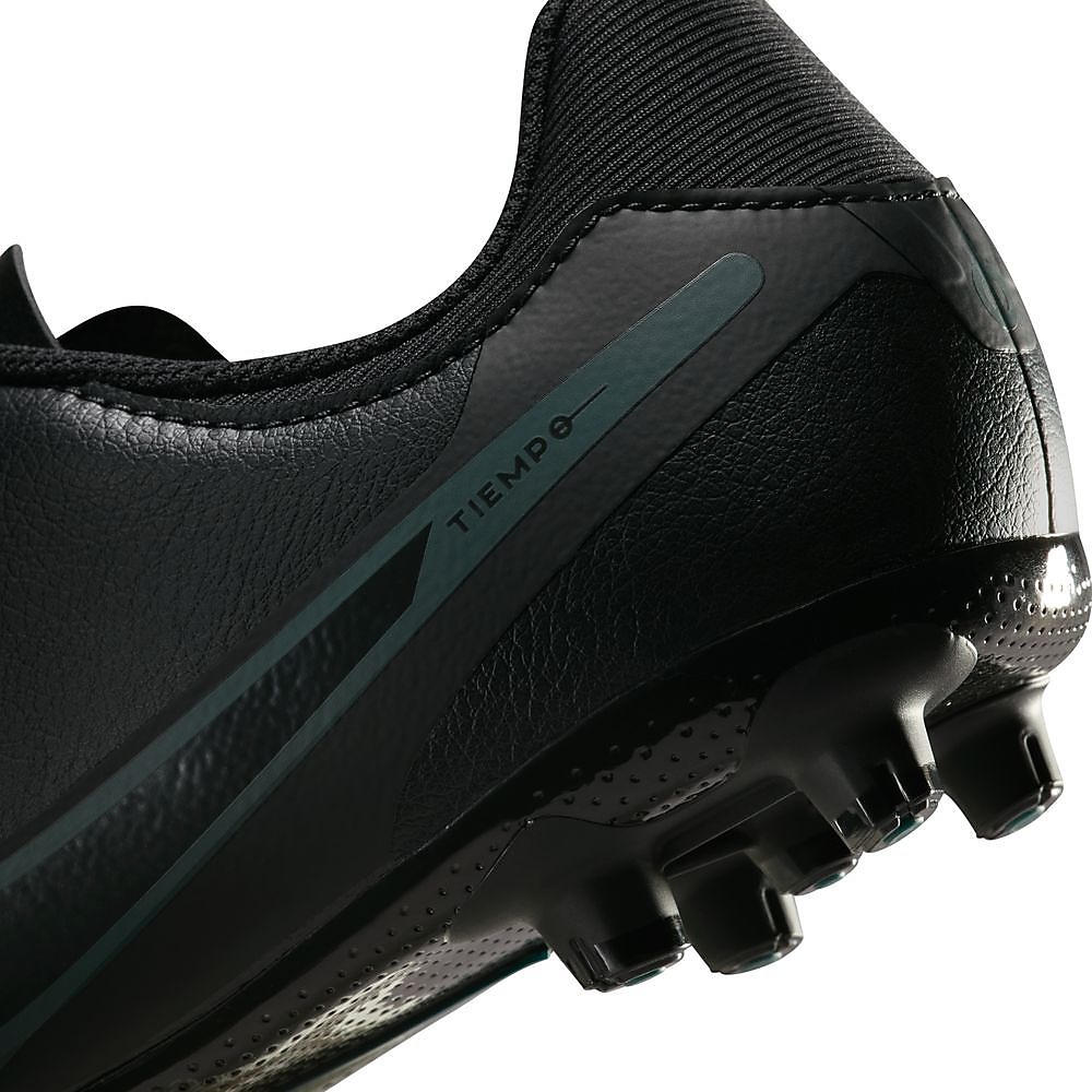 Nike Jr. Tiempo Legend 10 Academy