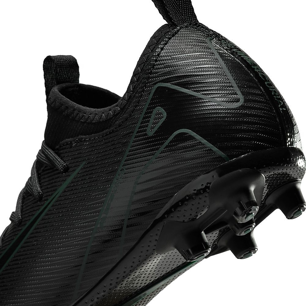 ナイキ ジュニア ズーム ヴェイパー 16 アカデミー HG