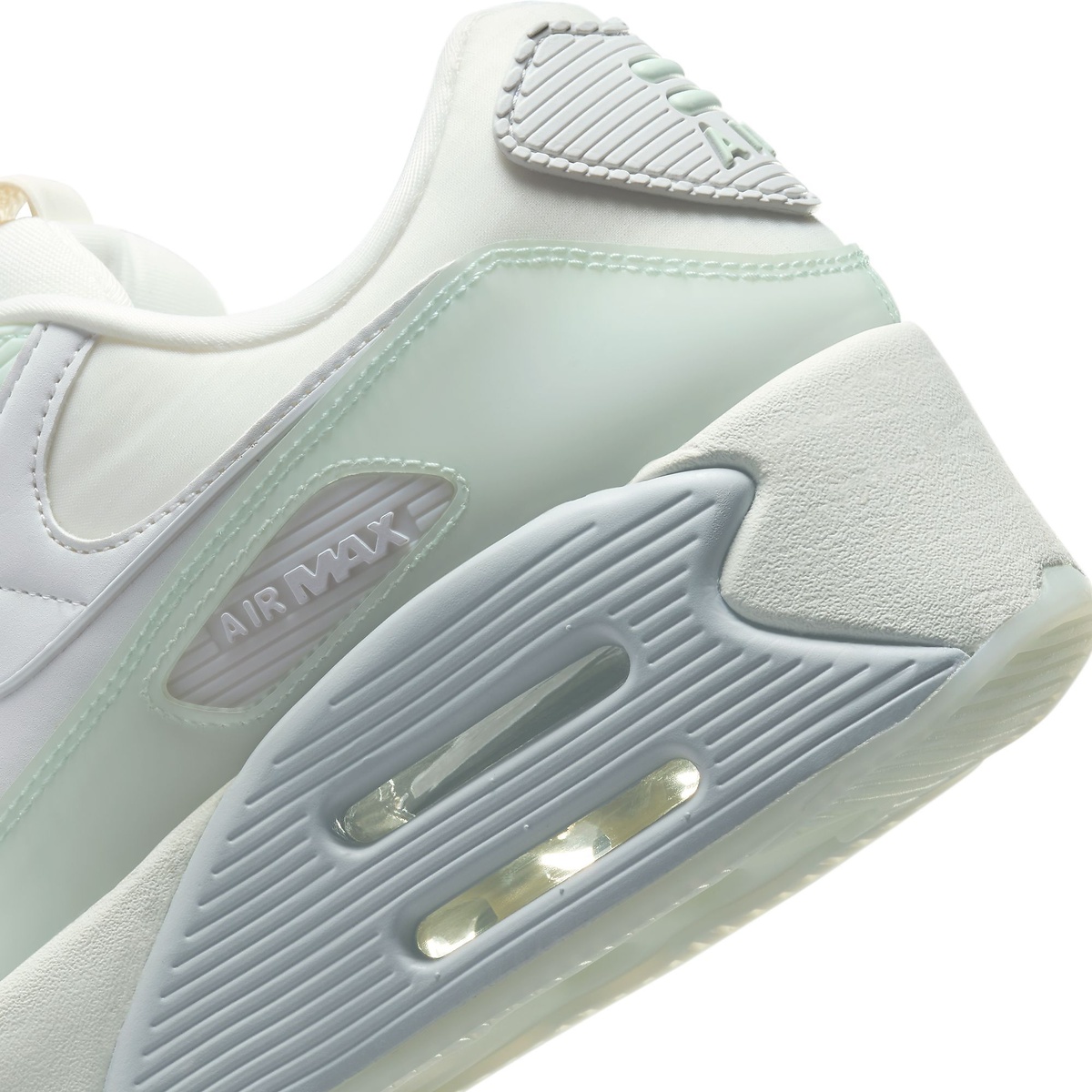 ナイキ ウィメンズ エア マックス 90 LV8