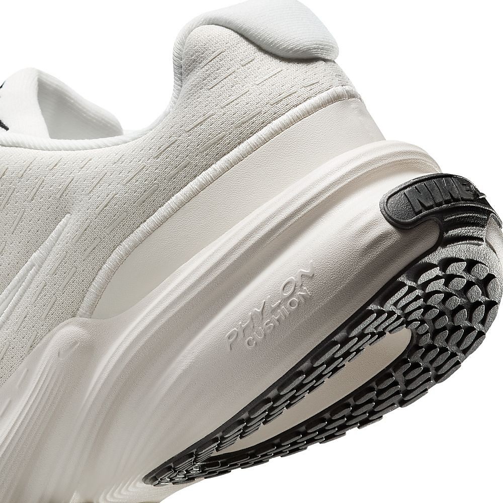 ナイキ ウィメンズ アップリフト SC