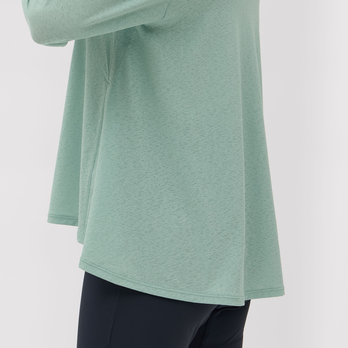 シアーライト長袖Tシャツ