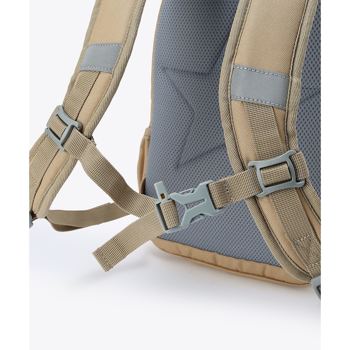 プライスストリームユース12Lバックパック