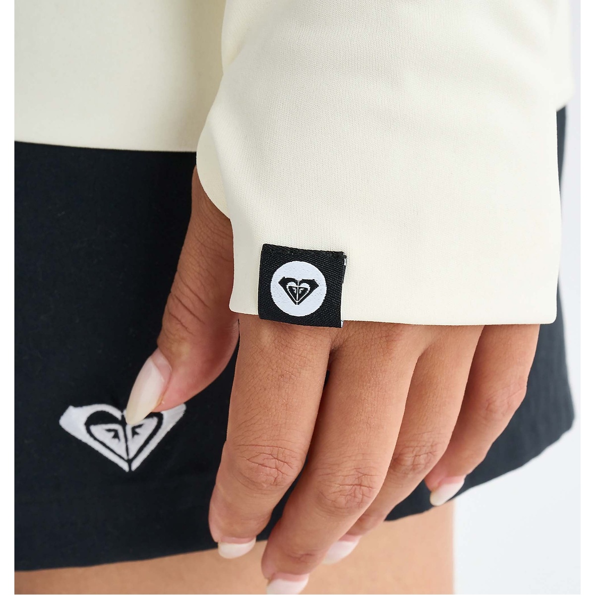 ARTSY FLORAL LOGO PARKA