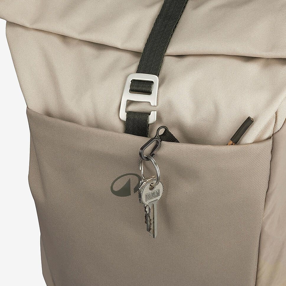 ハイキングバックパック16－20LBEG