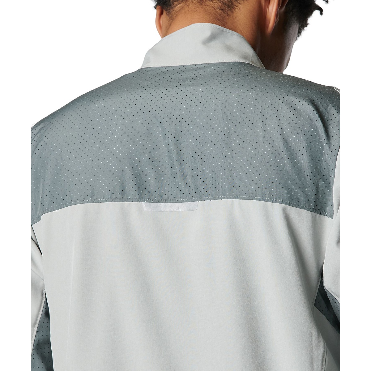 UA LIGHTWEIGHT WOVEN JACKET