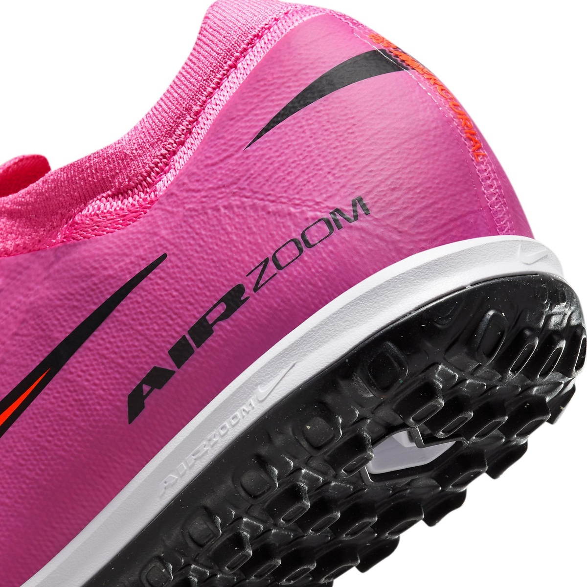 ナイキ ズーム ヴェイパー 16 PRO TF