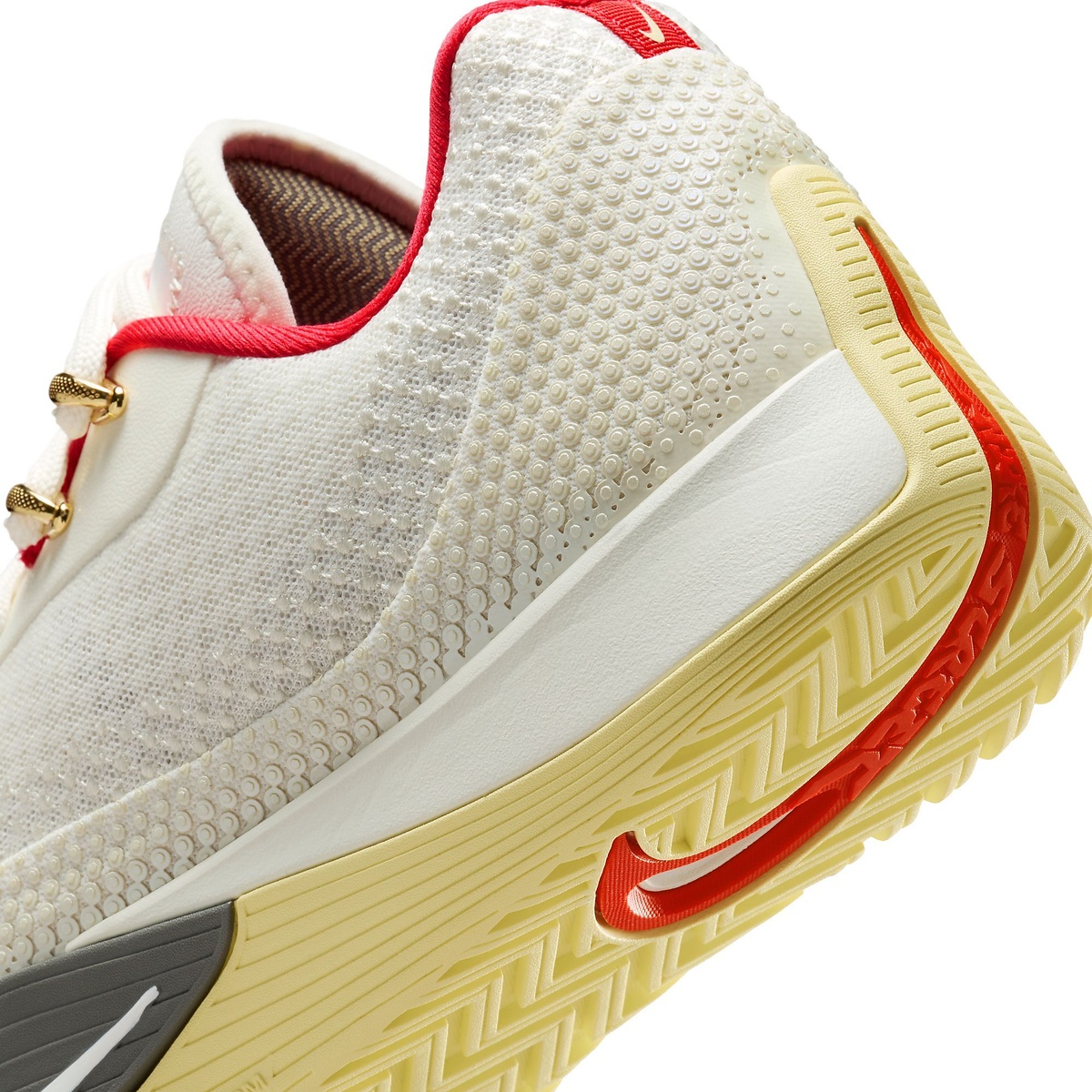 ナイキ G.T. カット ストリート EP