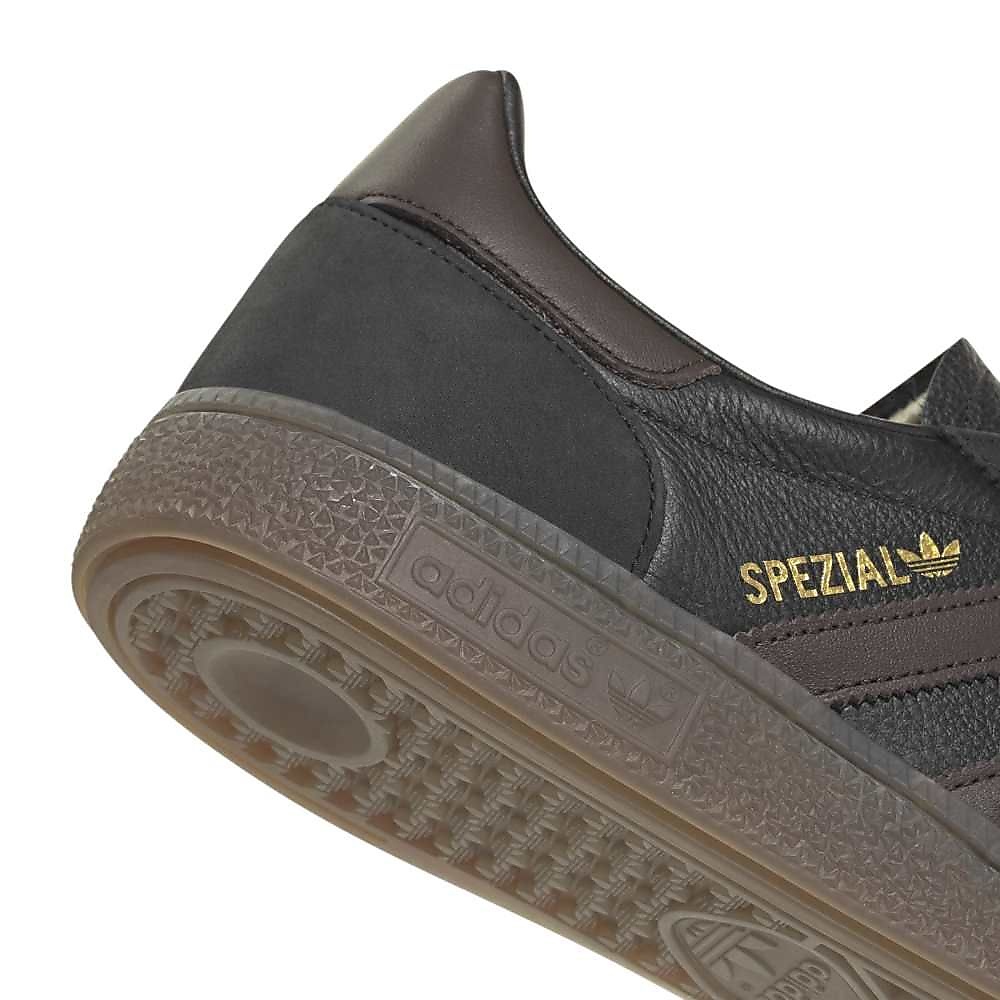 HANDBALL SPEZIAL