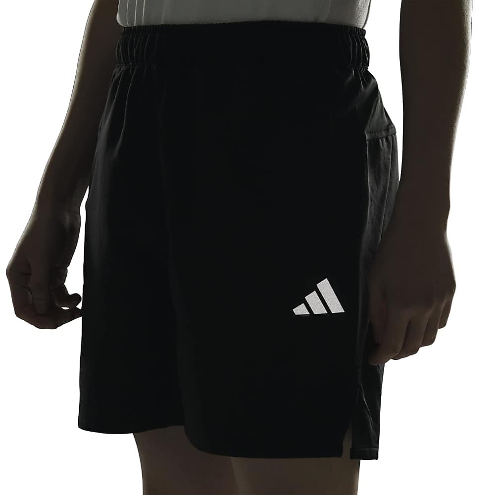 M ADPT ウーブンショーツ