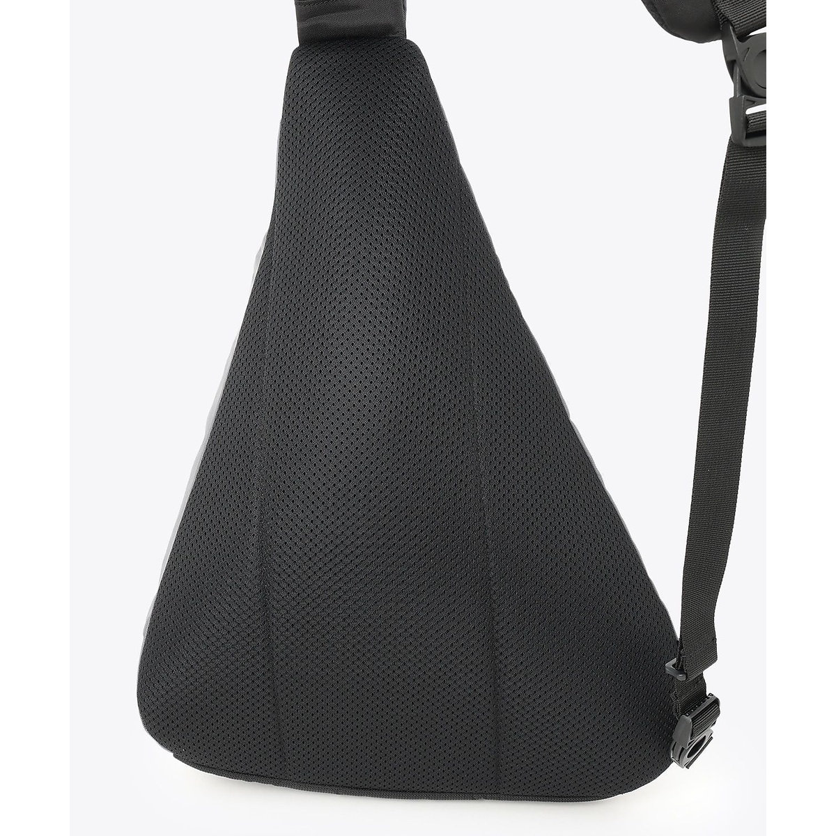 パナシーアスリングバッグ