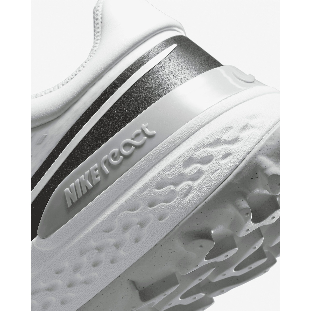 ナイキ インフィニティ PRO 2