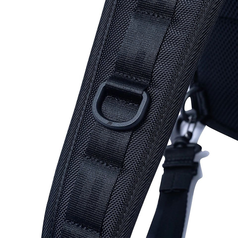 SLING BODY BAG BLK
