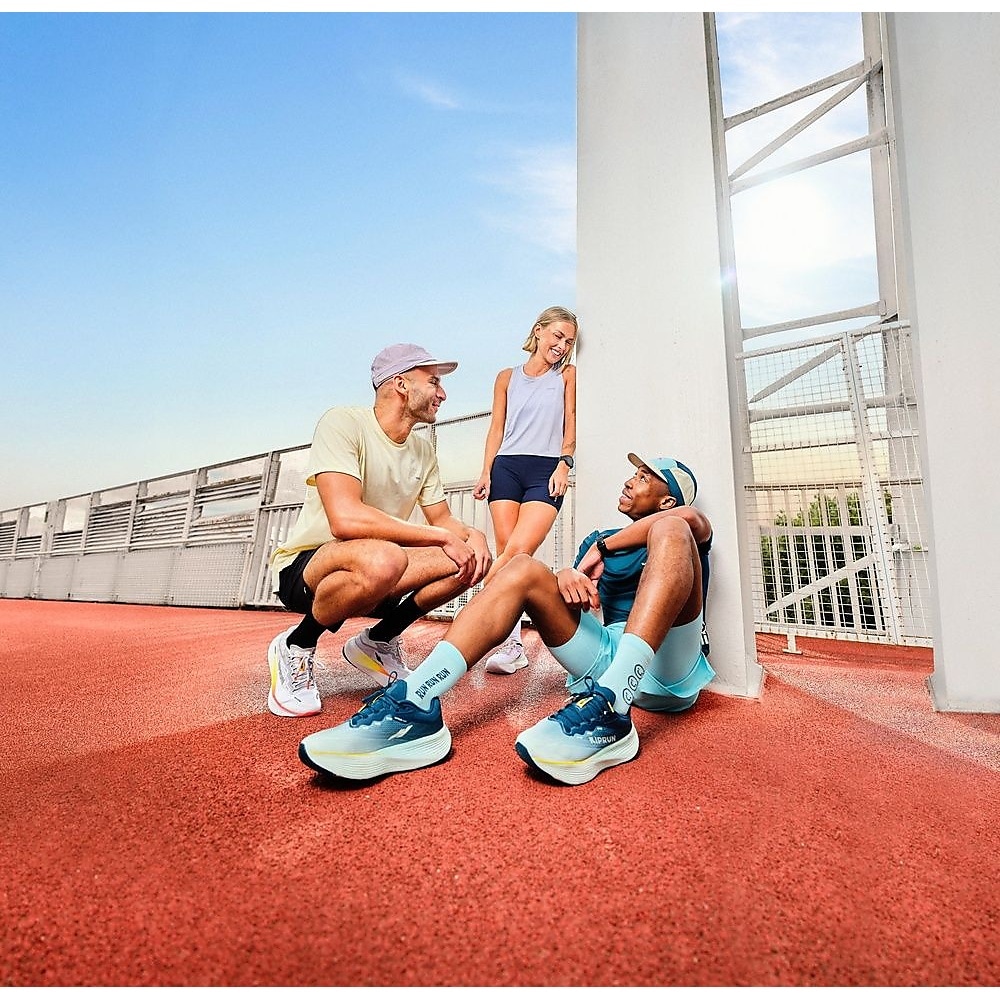 KIPRUN ユニセックス ランニングキャップ 5パネル BLU YEL
