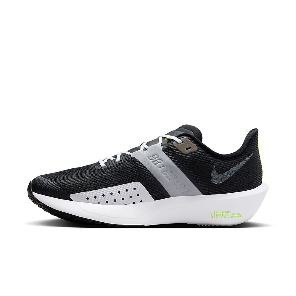 ナイキ エア ズーム ライバルフライ 4