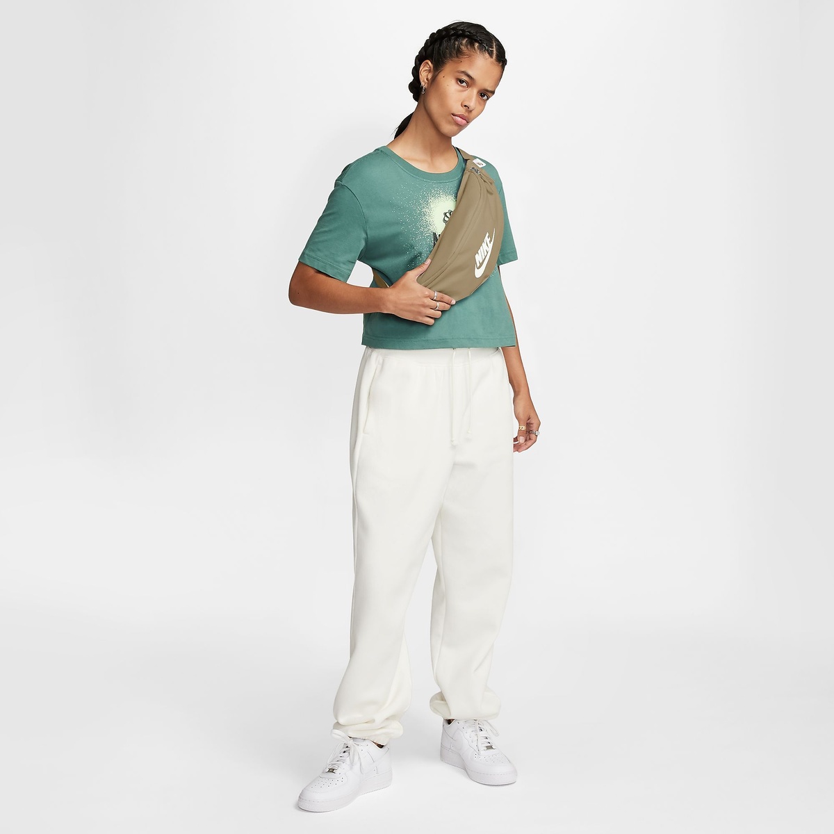 ナイキ ヘリテージ ウエスト パック