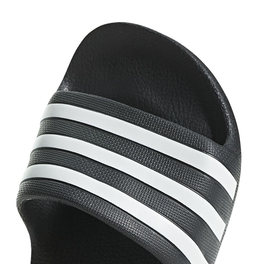 ADILETTE AQUA K