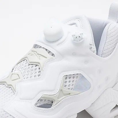 インスタポンプフューリー  95 / INSTAPUMP FURY 95  （フットウェアホワイト）