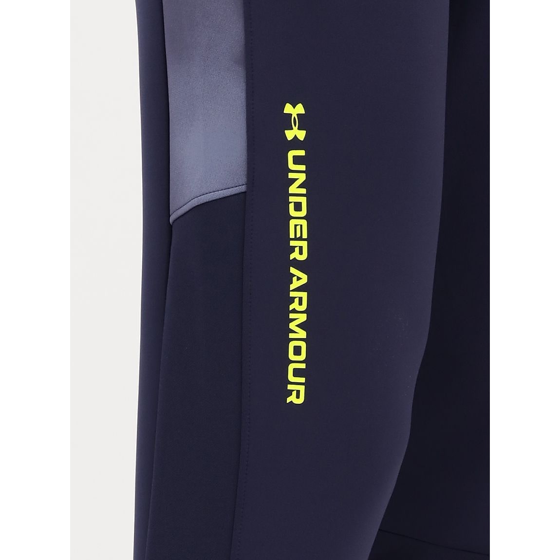 UA PERFORMANCE KNIT JOGGER
