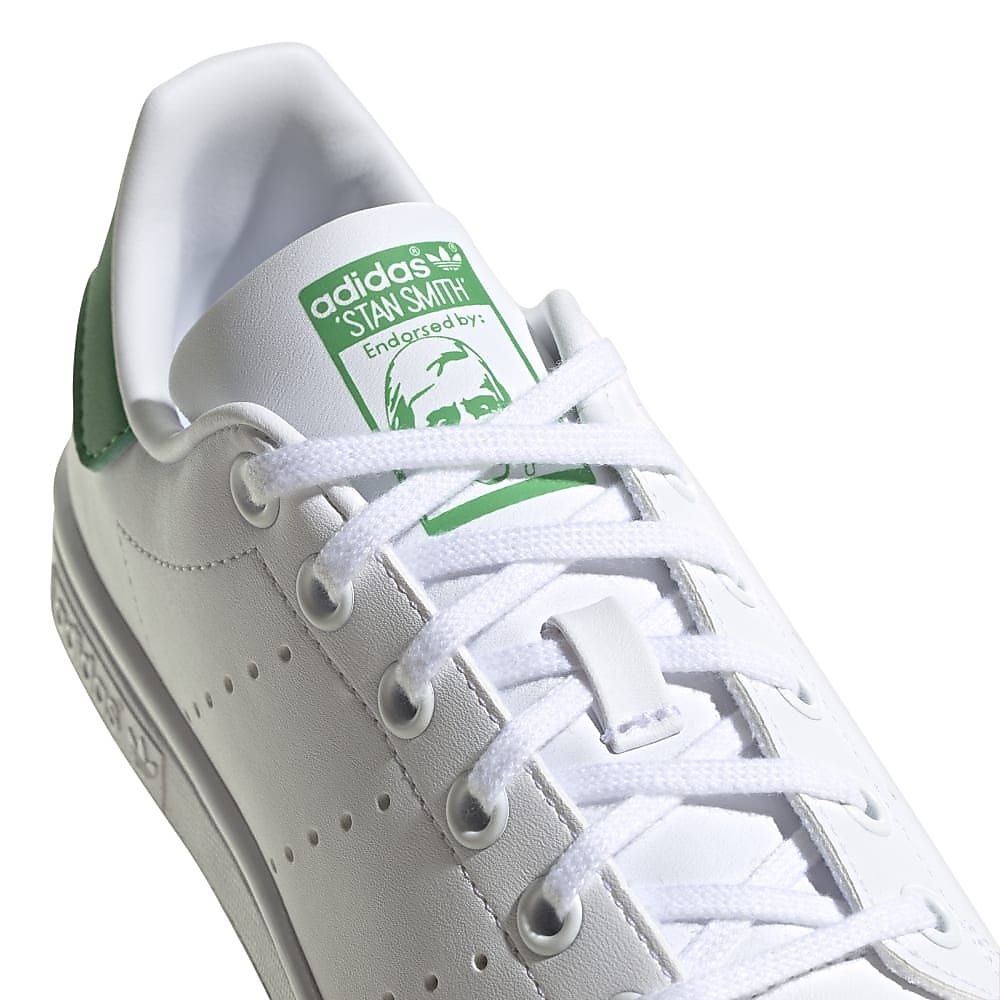 STAN SMITH J