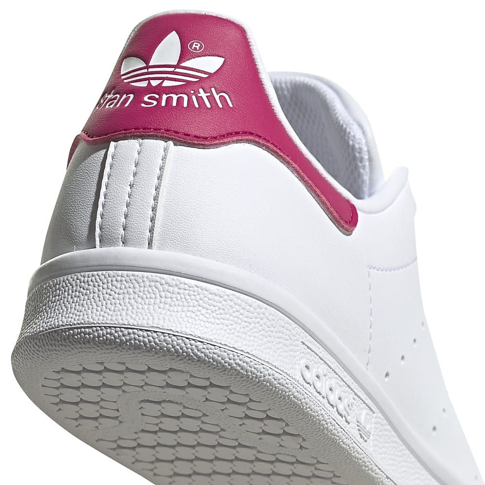 STAN SMITH J