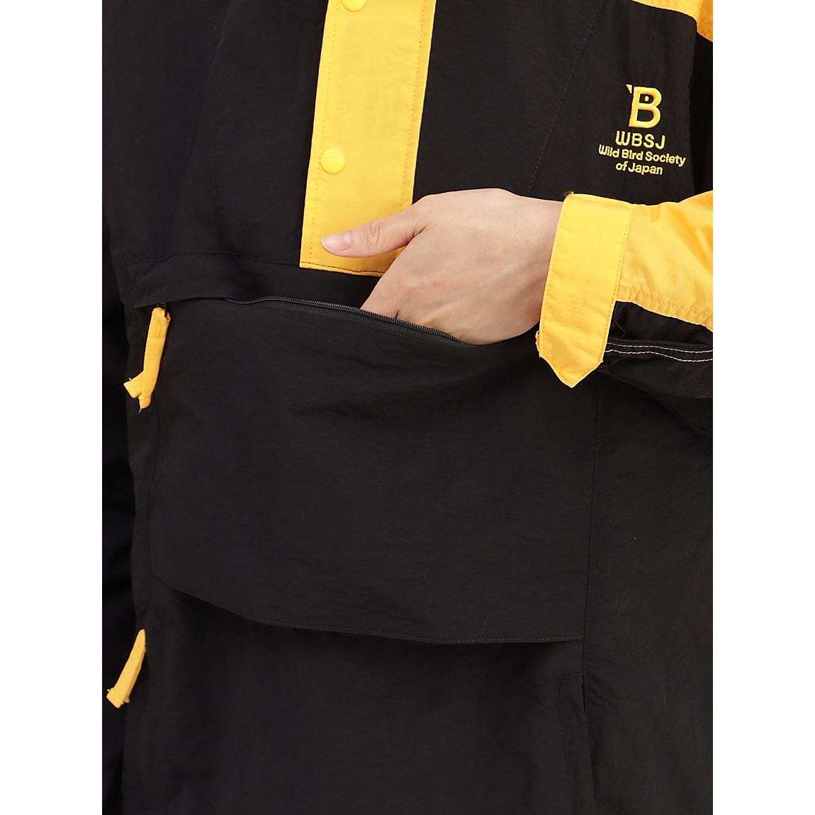 ＩＮ　ＨＯＯＤ　ＪＡＣＫＥＴ