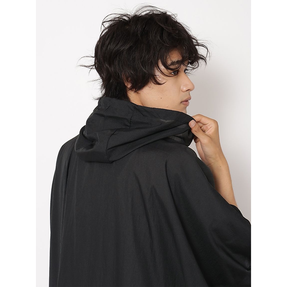 撥水NYLON　ポケッタブルポンチョUNISEX