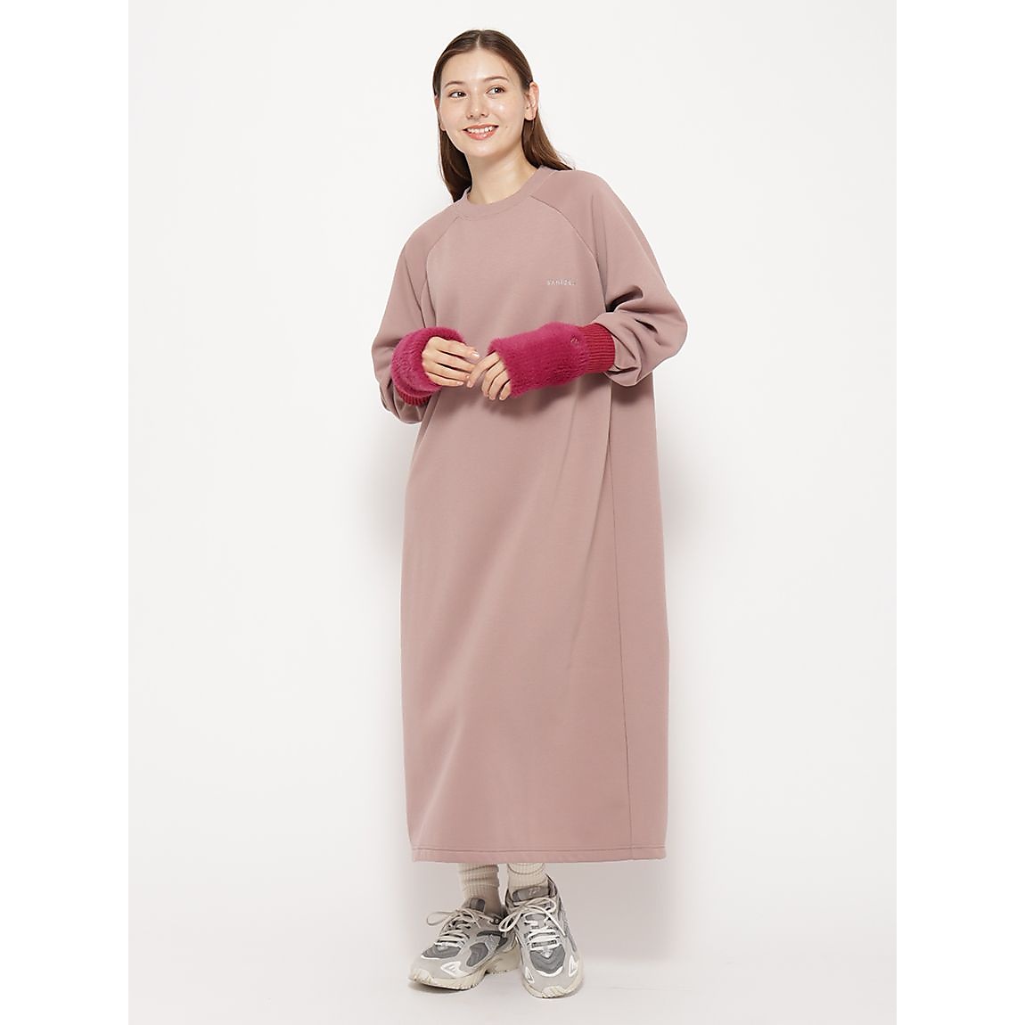 「寒い日のスタンダード。」 シャギーニットハンドウォーマー