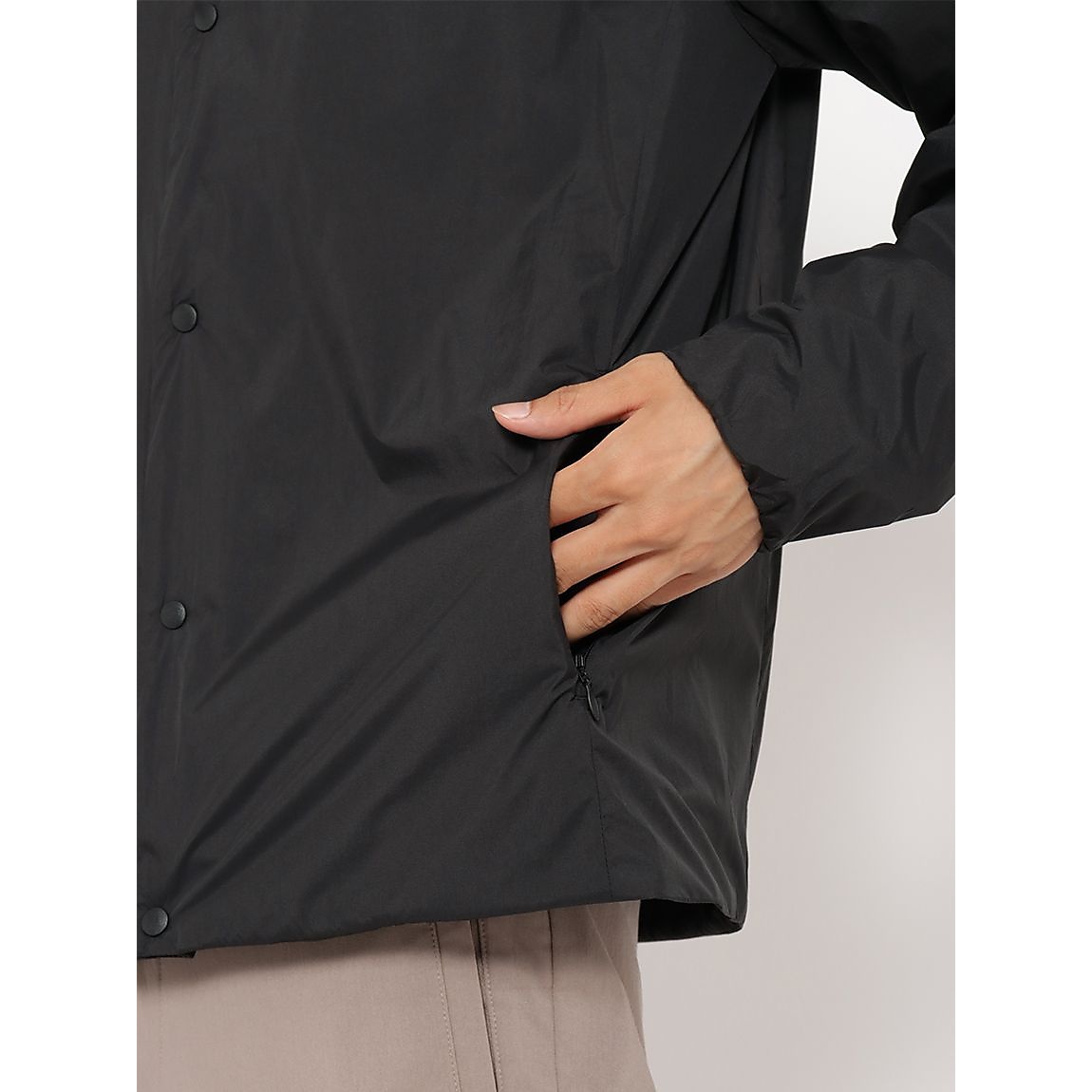 トリニティエアリー ノーカラージャケットUNISEX