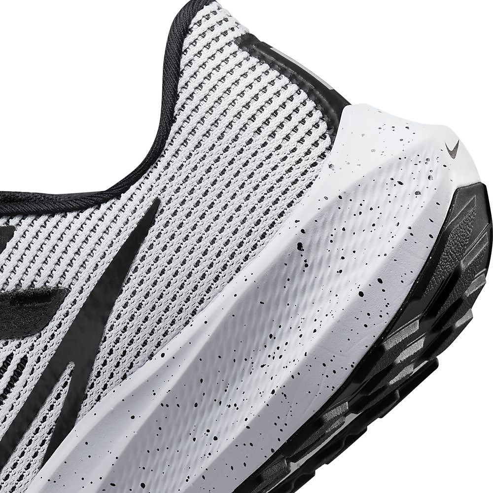 ナイキ ウィメンズ エア ズーム ペガサス 40