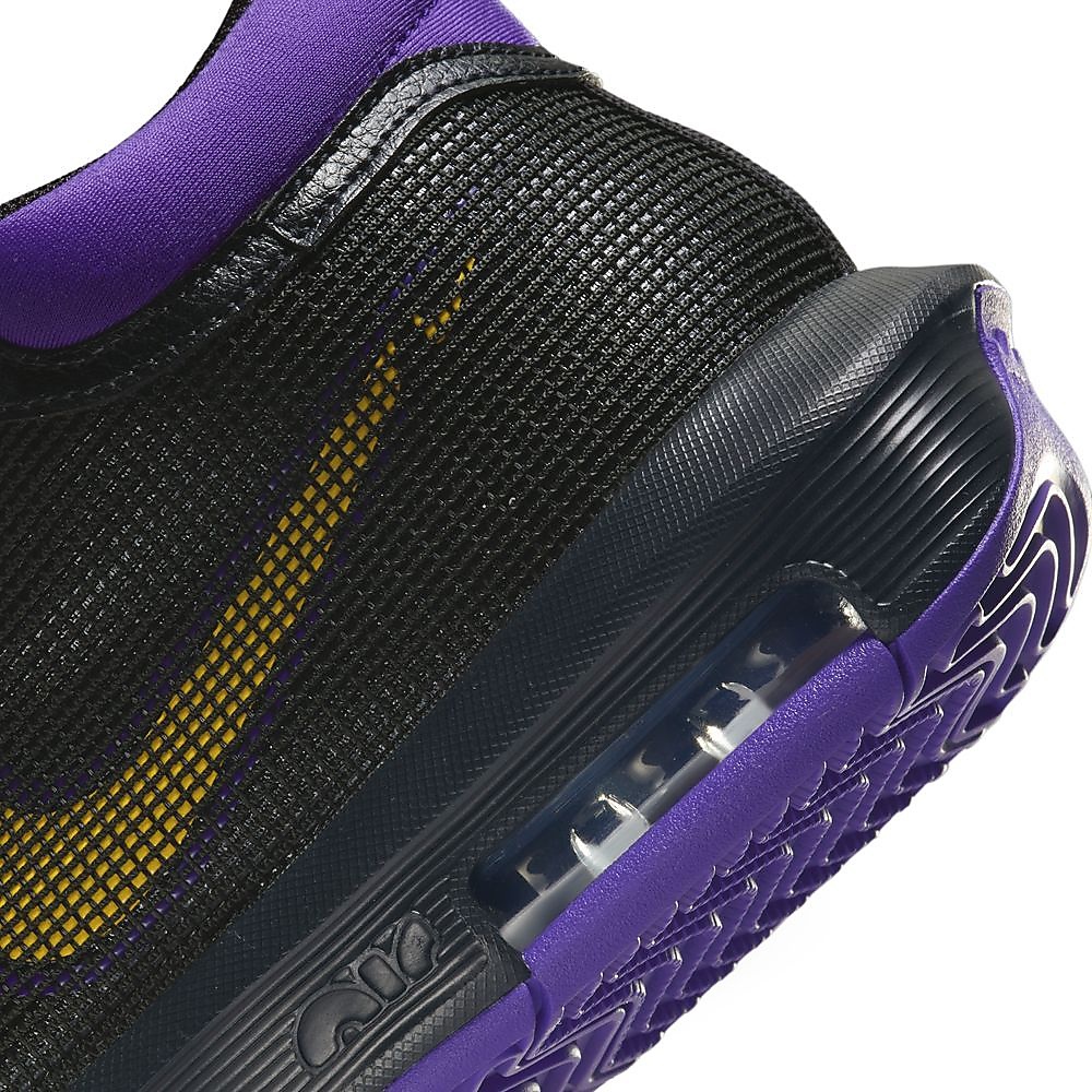 LEBRON WITNESS VIII EP