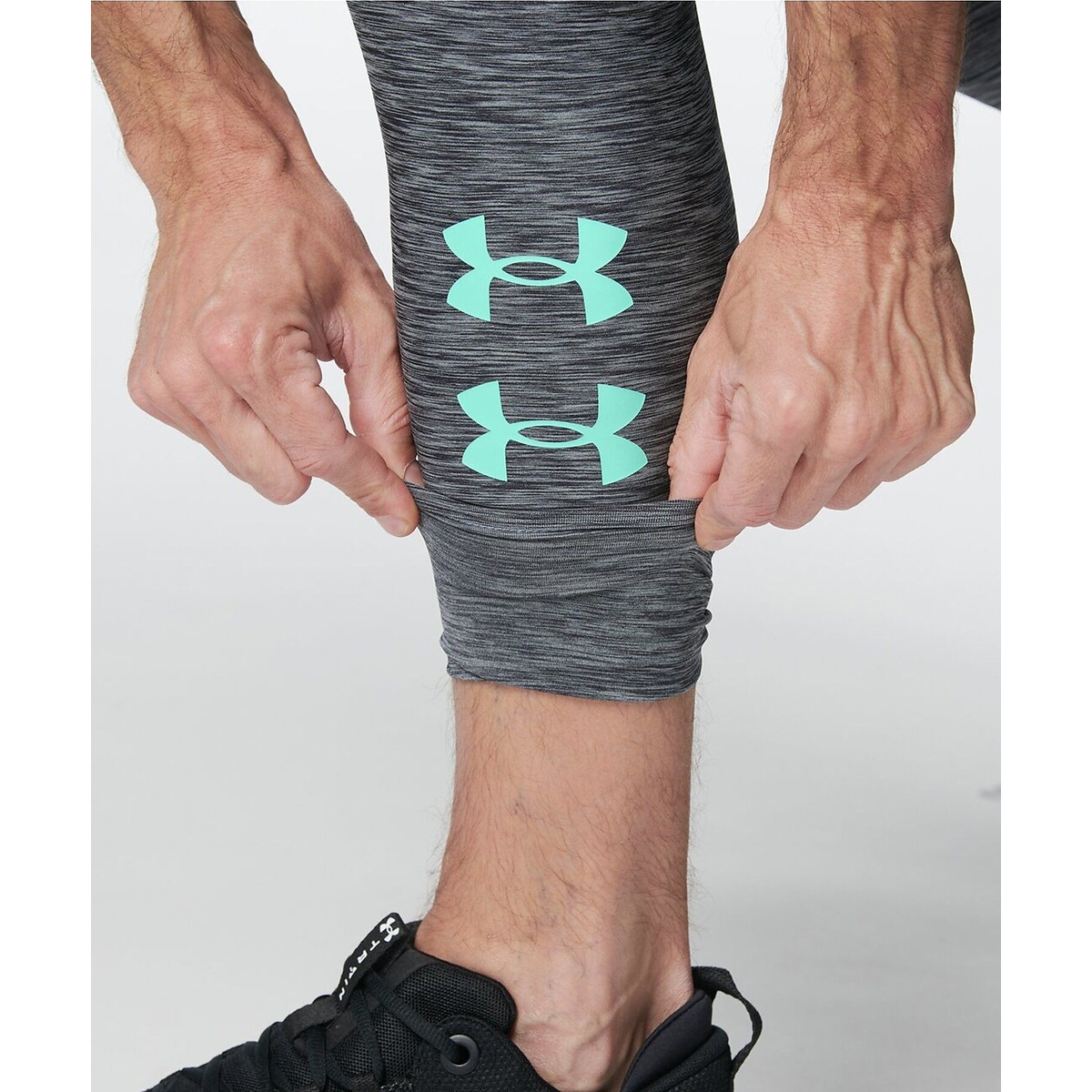 UA HG Armour Legging Novelty