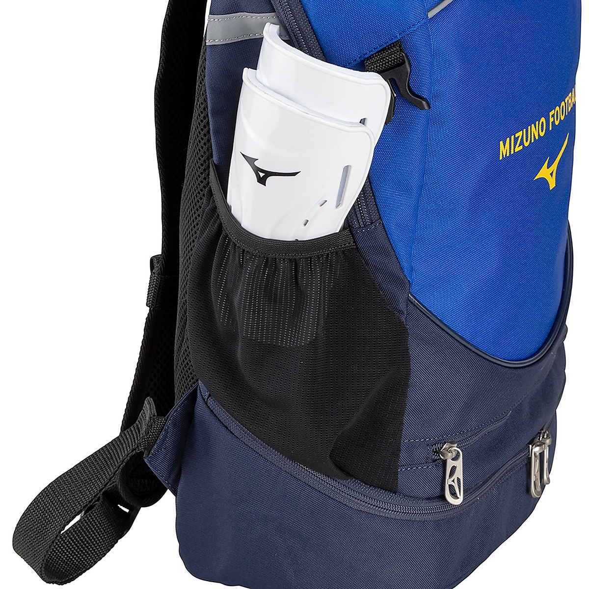 サッカーバックパック16L