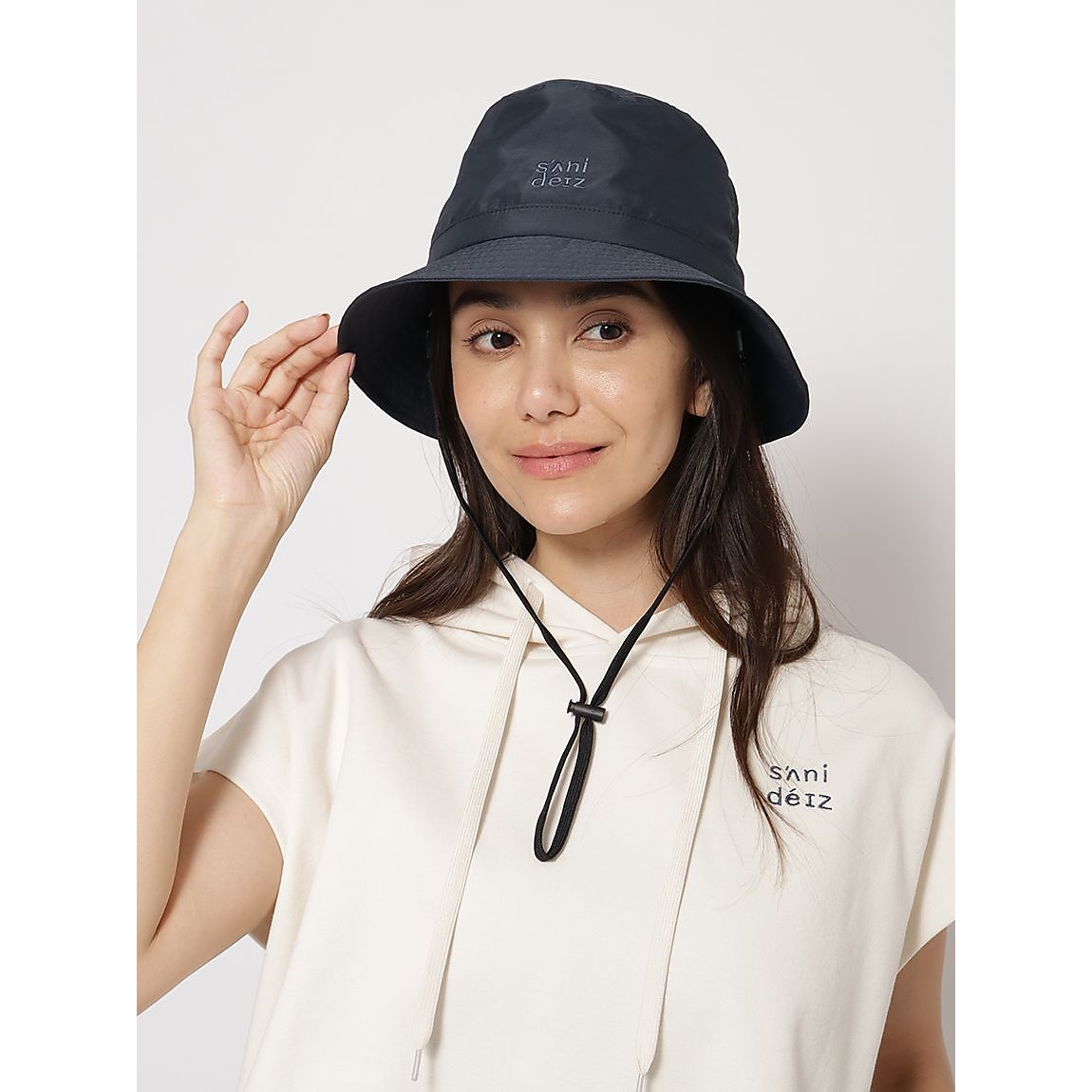 ナイロンポリエステル バケットハット