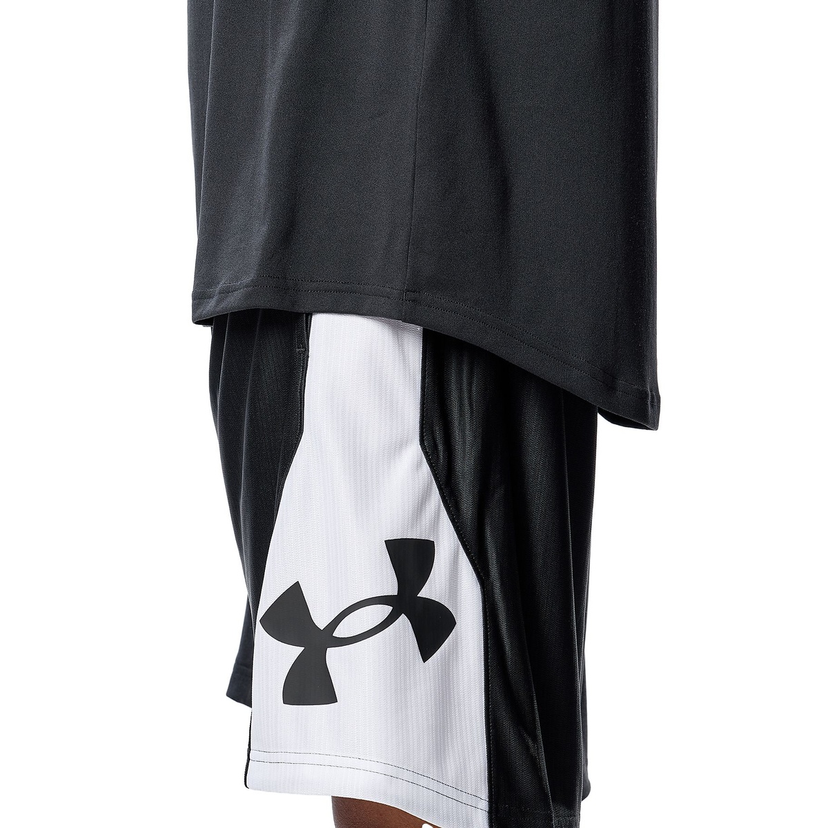 UA TECH GRAPHIC LS T-SHIRTS