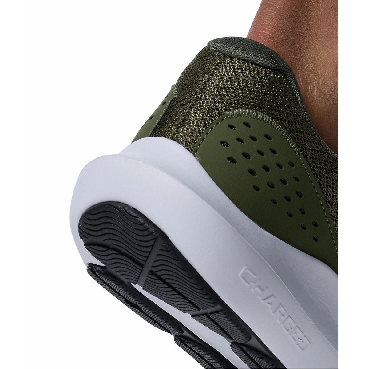 UA Charged Surge 4 EXTRA WIDE