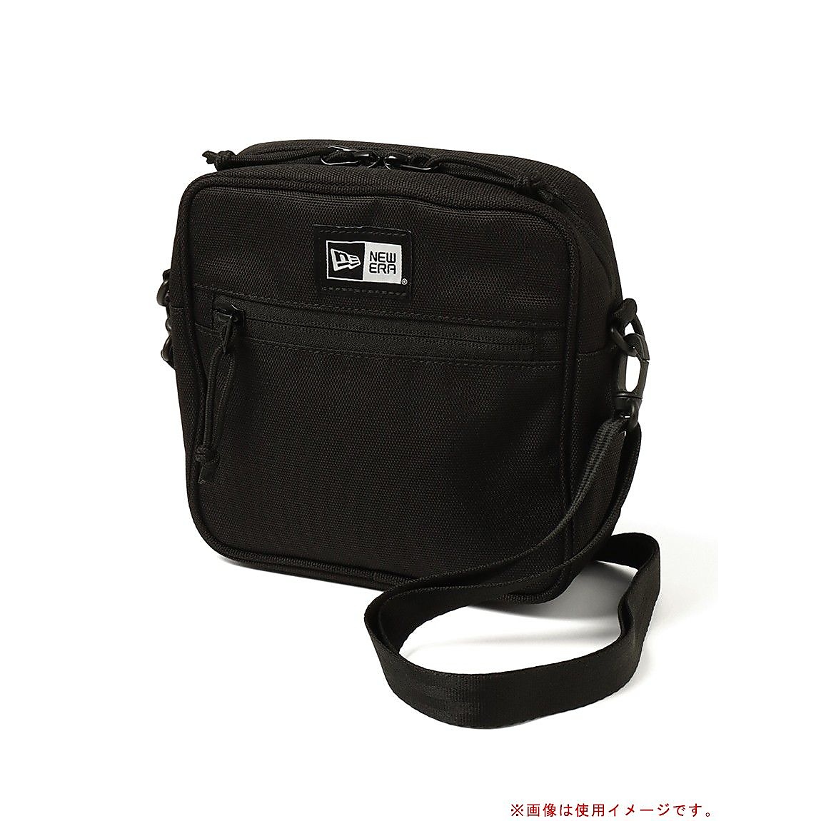SQUARE SHOULDER POUCH BLK