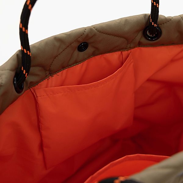 PADDED TOTE BAG
