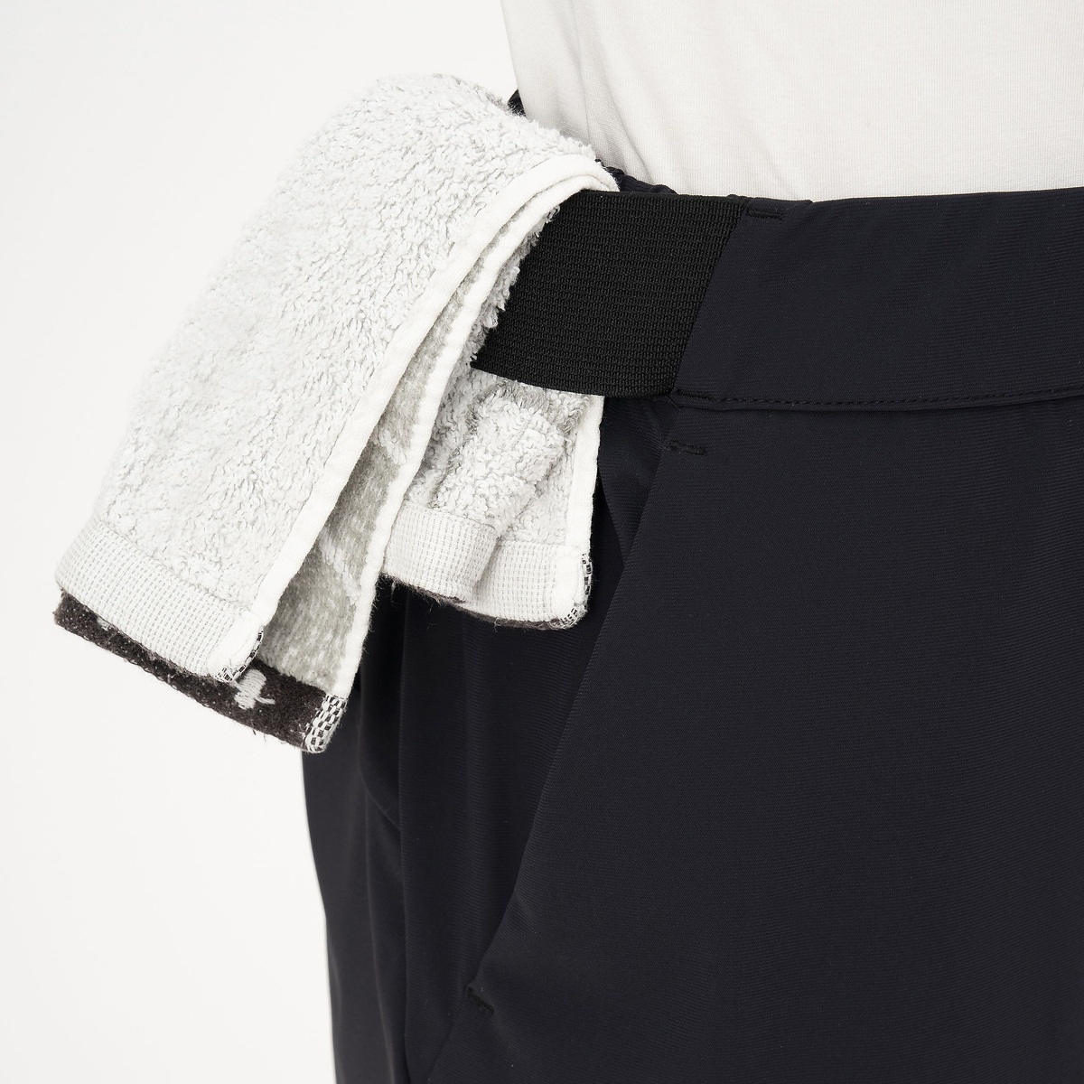 接触冷感ジョガーパンツ