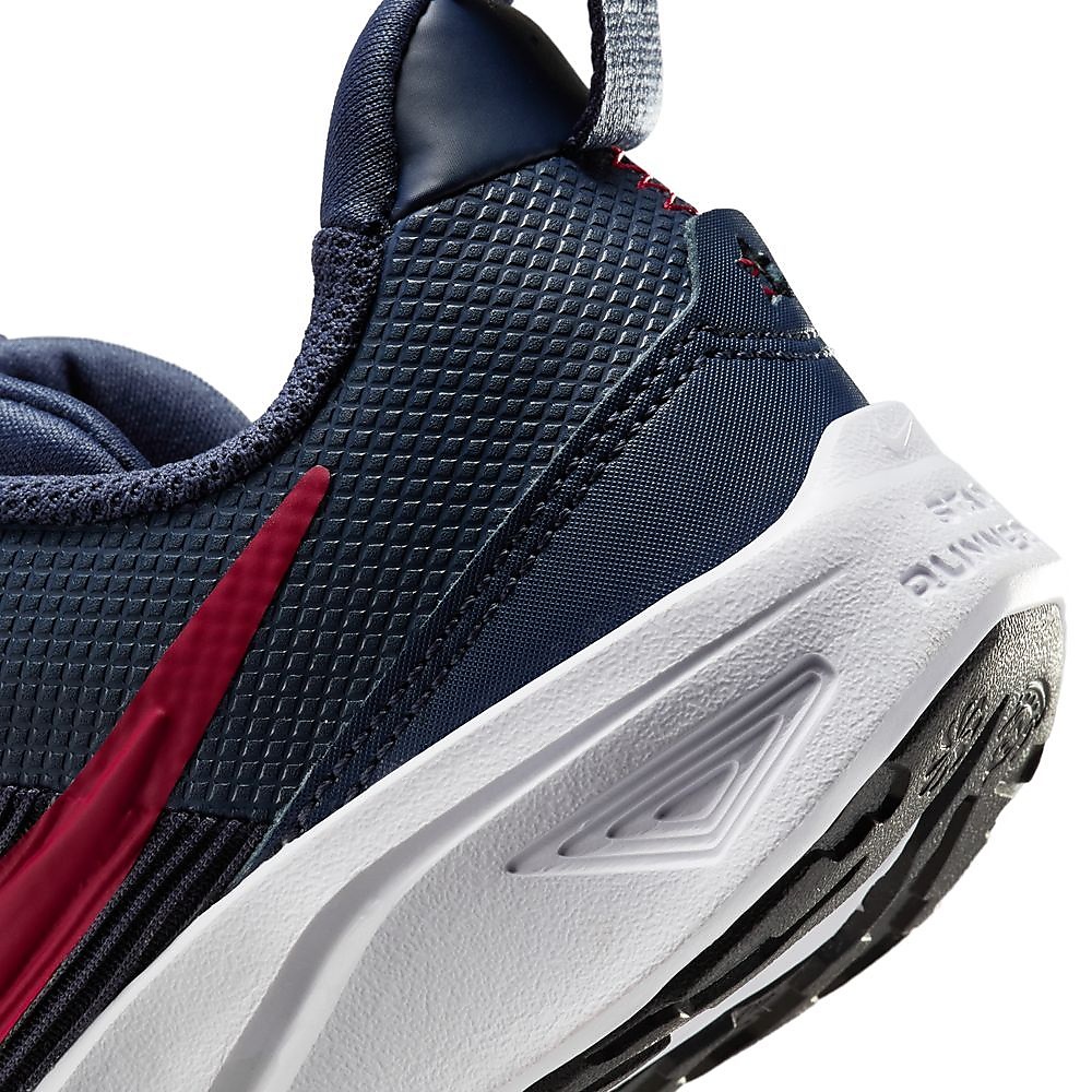 ナイキ スター ランナー 4 NN PS