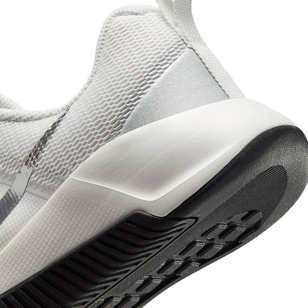 ナイキ ウィメンズ MC トレーナー 3 PRM