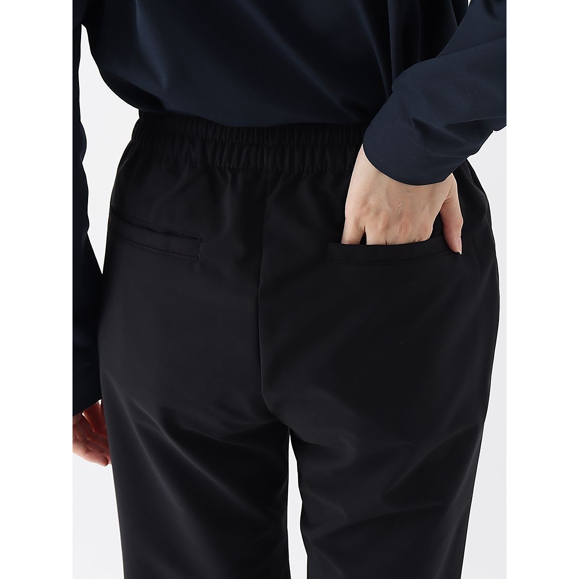 ヒートナビクロスパンツ