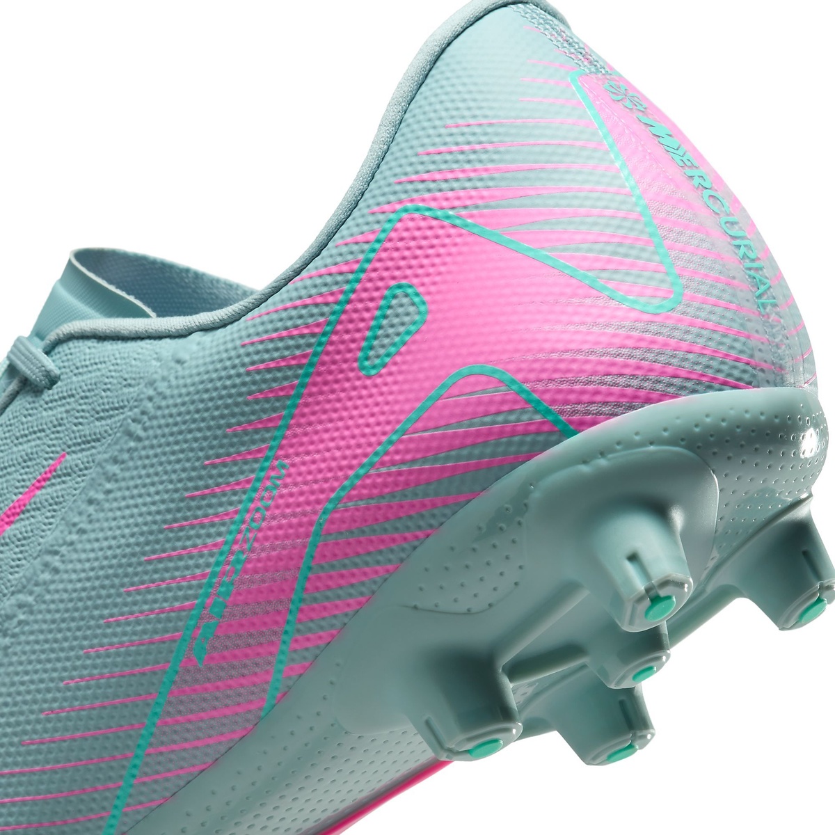 ナイキ ズーム ヴェイパー 16 アカデミー HG