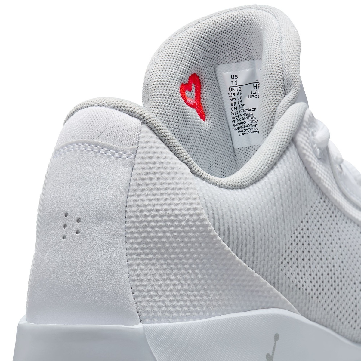 ジョーダン .77 PF