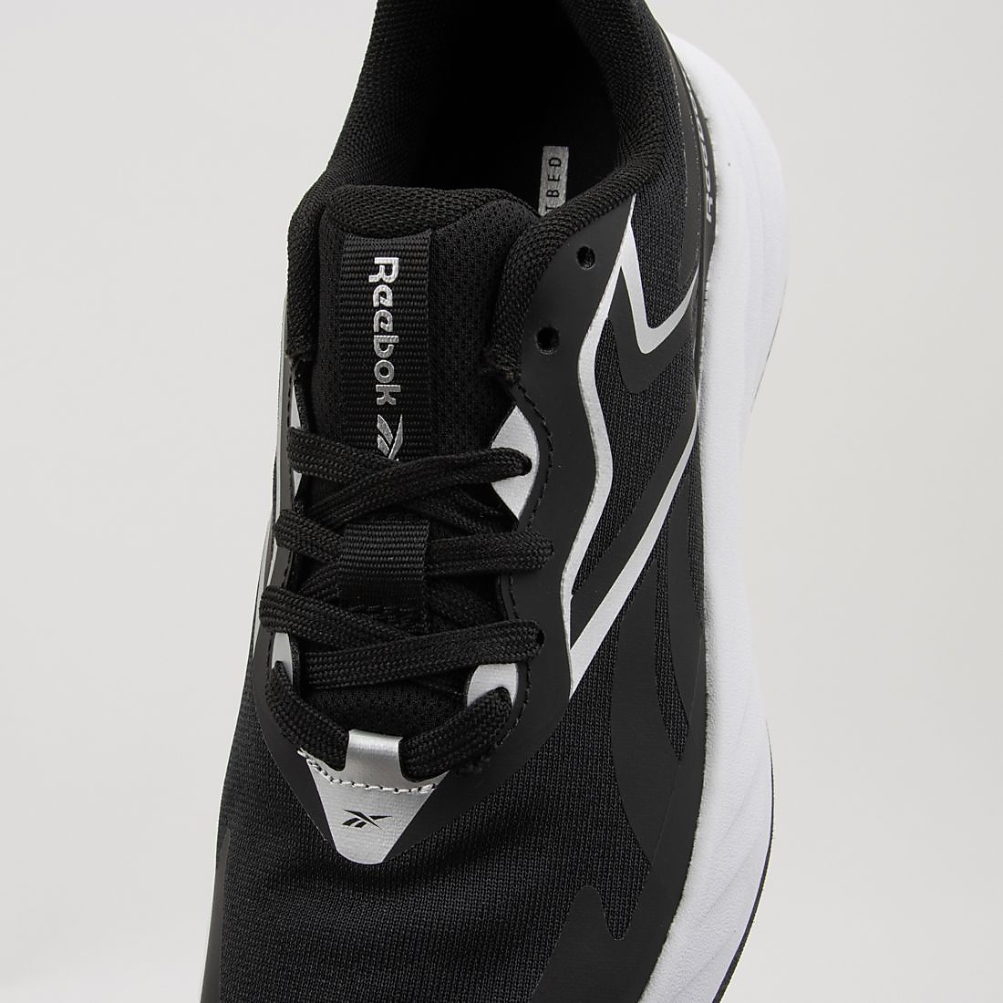 ヴァース / VERSE (ブラック/シルバー)