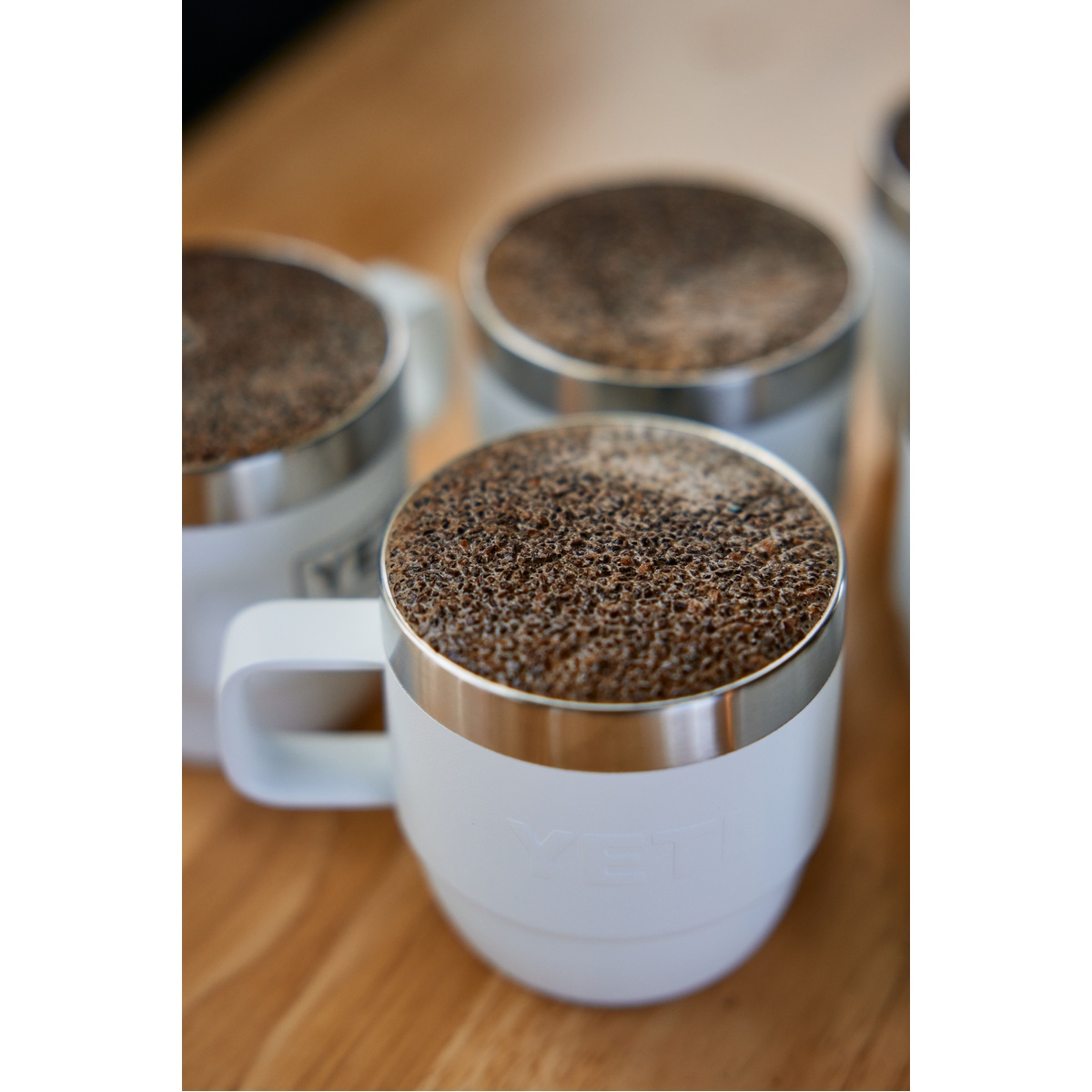 R. 6 oz STACKABLE MUGS 2PK